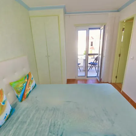 Lazy Days House - 2br With Terrace And Bbq Apartmán Nazaré