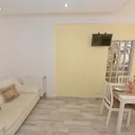 Lazy Days House - 2br With Terrace And Bbq 公寓 *