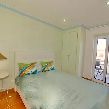 Lazy Days House - 2br With Terrace And Bbq Lejlighed Nazaré