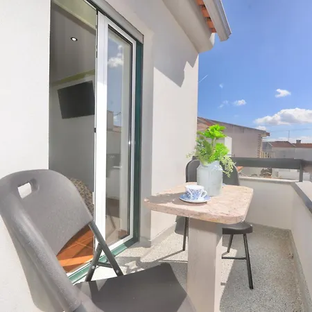 Lazy Days House - 2br With Terrace And Bbq Lejlighed