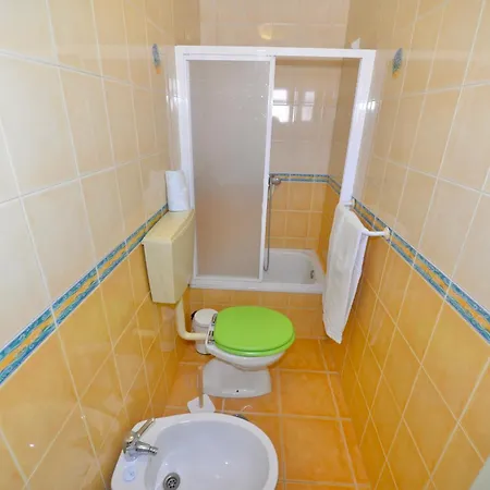 Lazy Days House - 2br With Terrace And Bbq Nazaré