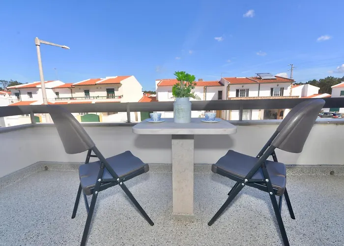 Lazy Days House - 2br With Terrace And Bbq 나자레